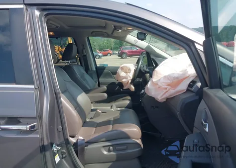 2014 Honda Odyssey Ex-L из США, поврежденный, VIN 5FNRL5H6XEB121390